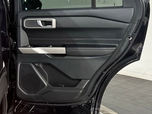 Used 2023 Ford Explorer XLT w/ Equipment Group 202A image 60