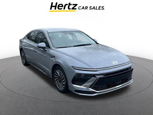 Used 2025 Hyundai Sonata SEL image 1
