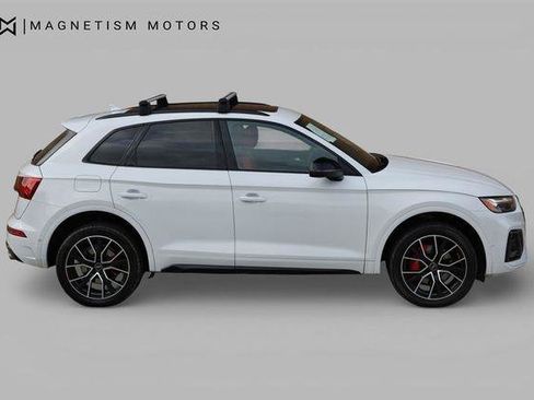 Used 2024 Audi SQ5 Prestige AWD/4WD image 2