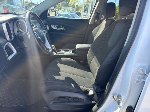 Used 2015 Chevrolet Equinox LT w/ Driver Convenience Package FWD image 9