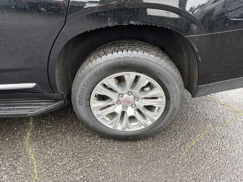 Certified 2025 GMC Yukon Denali image 25