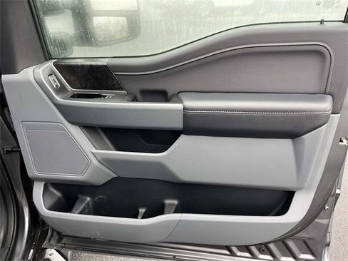 Used 2022 Ford F150 XLT w/ Equipment Group 302A High image 20