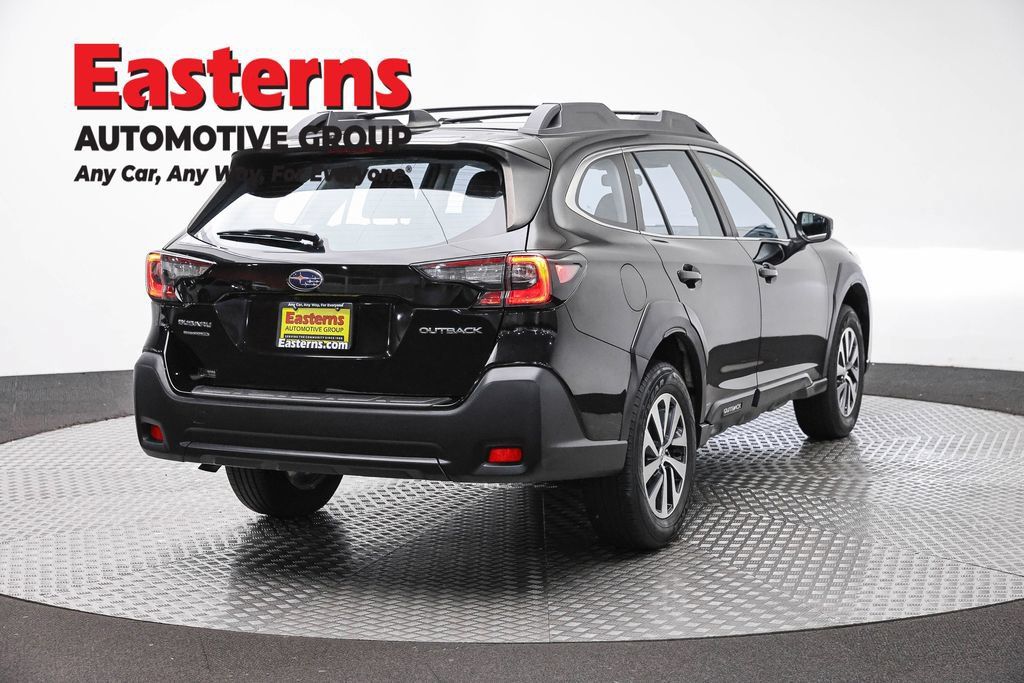 Used 2024 Subaru Outback AWD/4WD image 5