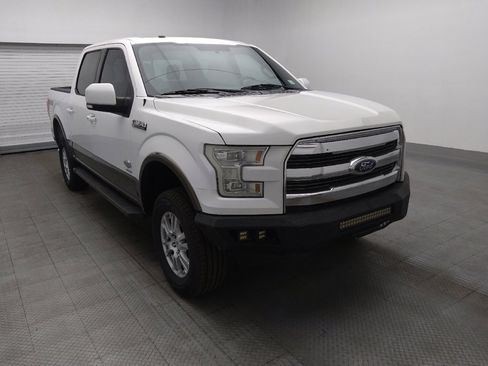 Used 2017 Ford F150 King Ranch image 13