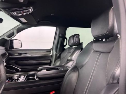 Used 2023 Jeep Wagoneer Series III w/ Rear Seat Video Group 1 image 26