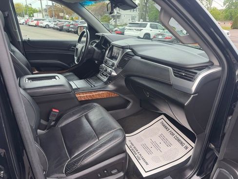 Used 2016 Chevrolet Suburban LTZ AWD/4WD image 19