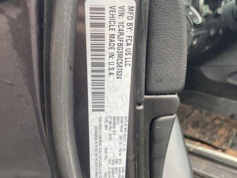 Used 2021 Jeep Grand Cherokee Limited w/ Quick Order Package 28K 80th image 4