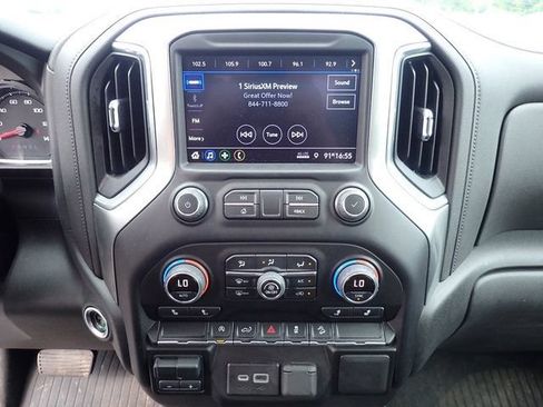 Used 2021 Chevrolet Silverado 1500 RST AWD/4WD image 15