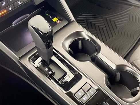 New 2026 Subaru Outback Limited image 19