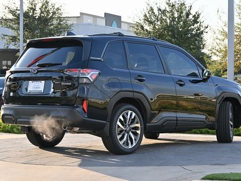 New 2025 Subaru Forester Touring image 2