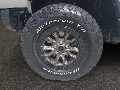 Used 2021 Jeep Wrangler Unlimited Rubicon w/ Trailer Tow Package AWD/4WD image 14