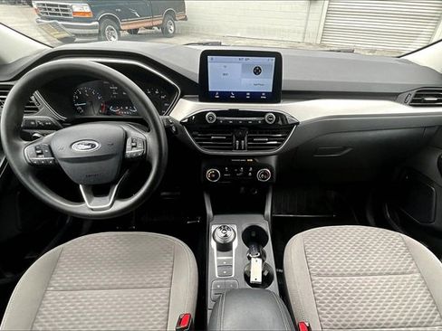 Used 2021 Ford Escape SE image 15