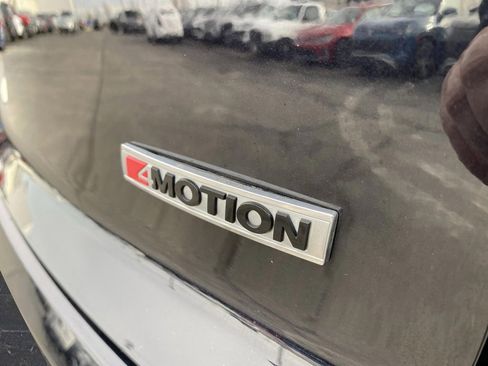 Used 2021 Volkswagen Atlas Cross Sport SEL Premium image 37