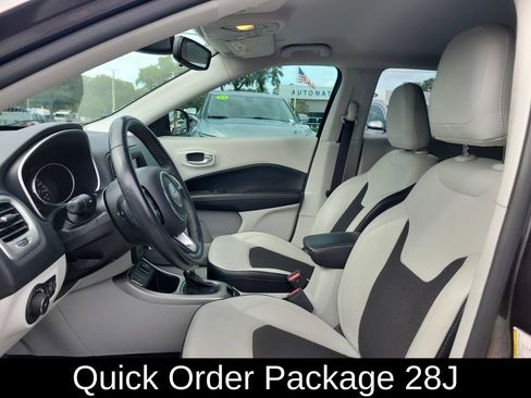 Used 2020 Jeep Compass Latitude w/ Safety & Security Group FWD image 2