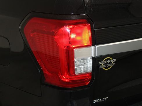 Used 2024 Ford Expedition Max XLT image 59