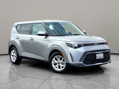 Used 2023 Kia Soul LX w/ Option Group 015