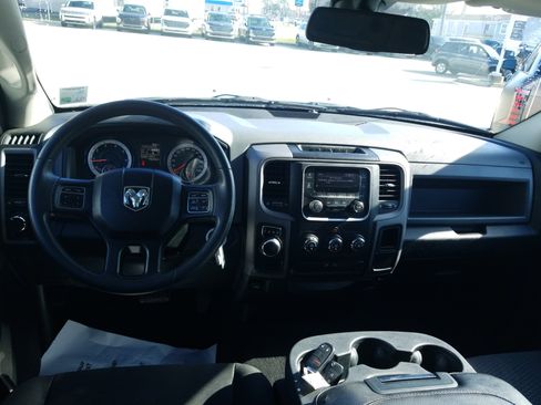 Used 2019 RAM 1500 Tradesman w/ Chrome Plus Package image 18