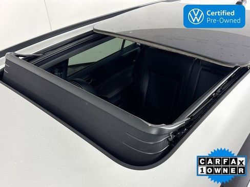 Certified 2023 Volkswagen Atlas Cross Sport SEL AWD/4WD image 21