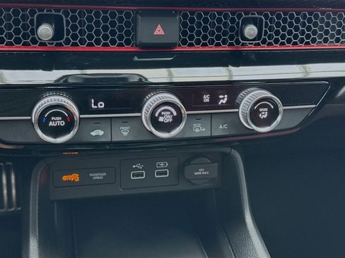 Used 2024 Honda Civic Si image 12