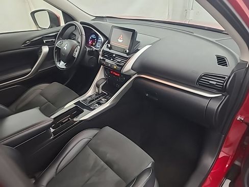 Used 2025 Mitsubishi Eclipse Cross SE AWD/4WD image 14