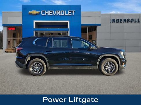 Used 2025 GMC Acadia Elevation image 10