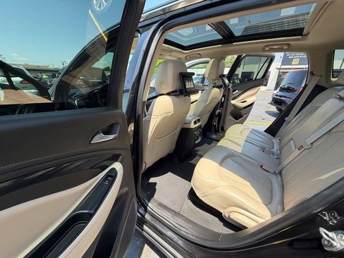 Used 2017 Buick Envision Essence FWD image 16