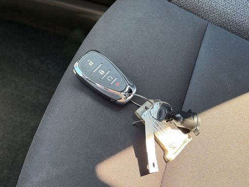 Used 2025 Chevrolet TrailBlazer LT image 20