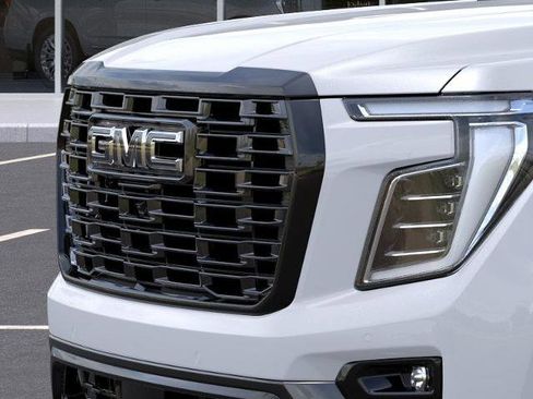 New 2026 GMC Yukon XL Denali Ultimate image 13