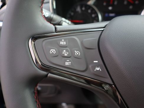 Used 2023 Chevrolet Equinox RS w/ LPO, Floor Liner Package image 15