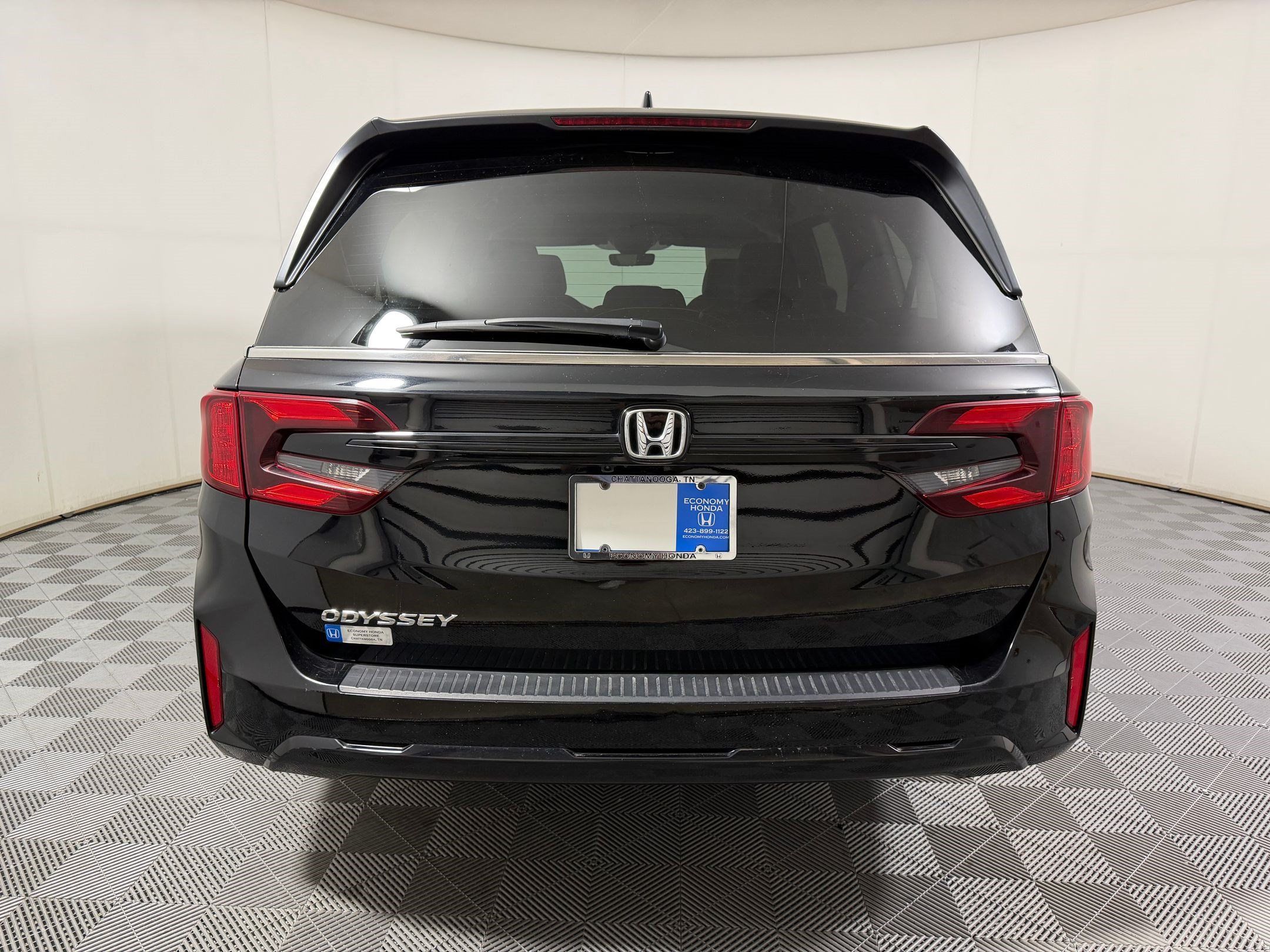 Used 2025 Honda Odyssey EX-L image 8