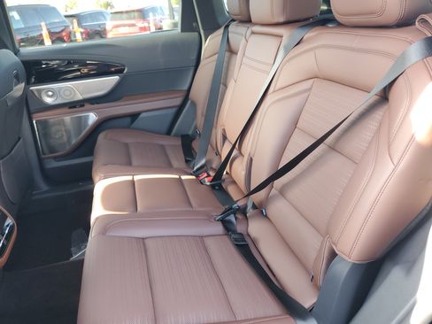 New 2026 Lincoln Nautilus Reserve image 30