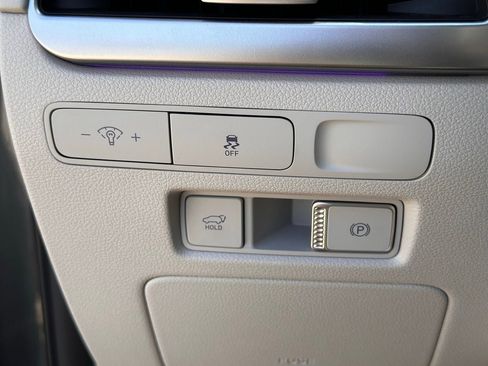 Used 2025 Hyundai Palisade Limited image 35