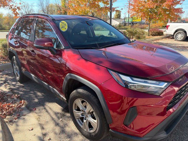 Used 2023 Toyota RAV4 XLE w/ Convenience Package AWD/4WD image 3