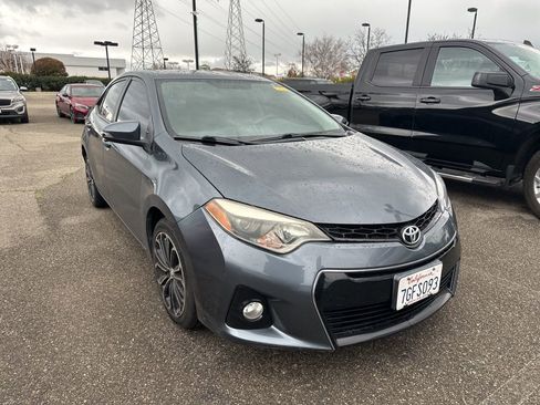 Used 2014 Toyota Corolla S image 1