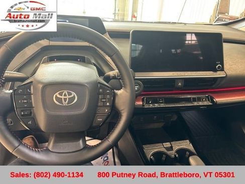 Used 2024 Toyota Prius Prime image 12