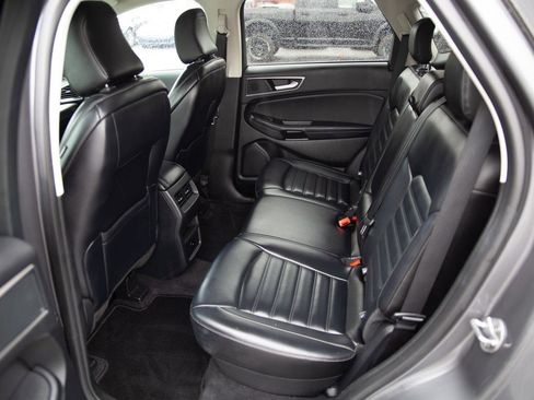 Used 2024 Ford Edge SEL image 21