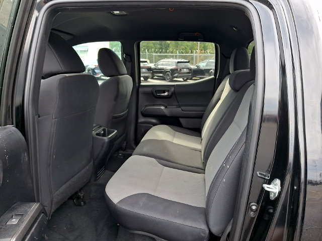 Used 2021 Toyota Tacoma TRD Off-Road w/ Technology Package AWD/4WD image 8