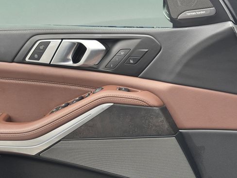 Used 2025 BMW X5 xDrive40i image 17