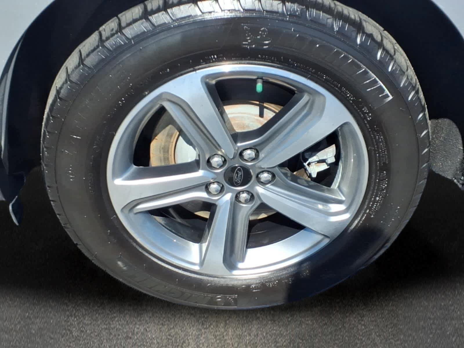 Used 2023 Ford Edge SEL w/ Convenience Package AWD/4WD image 9