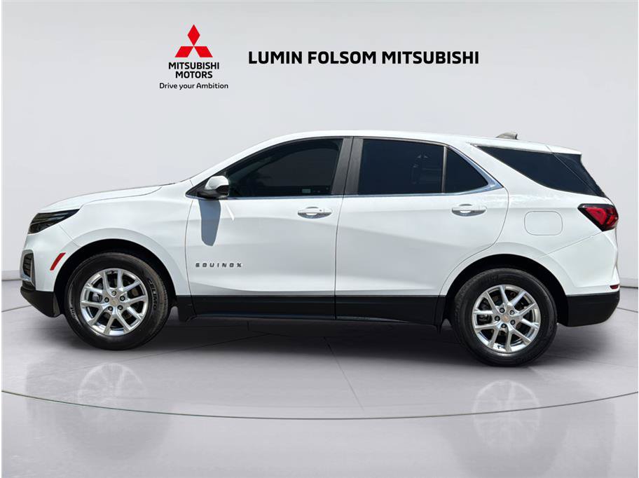 Used 2024 Chevrolet Equinox LT FWD image 2