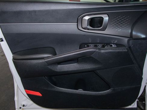 New 2025 Kia Sorento S w/ Panoramic Sunroof Package image 11