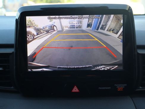 Used 2019 Hyundai Veloster Turbo FWD image 27
