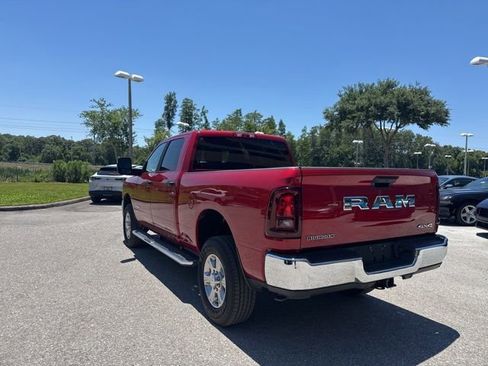 Used 2026 RAM 2500 Big Horn AWD/4WD image 4
