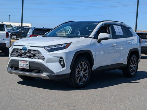 Used 2024 Toyota RAV4 Limited w/ Advanced Technology Package AWD/4WD image 10