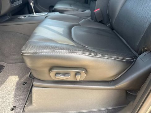 Used 2021 Nissan Frontier PRO-4X w/ Pro-4x Utility Package AWD/4WD image 23
