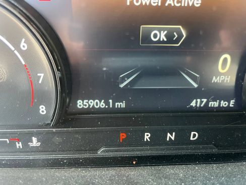 Used 2022 Lincoln Corsair AWD w/ Equipment Group 101A image 14