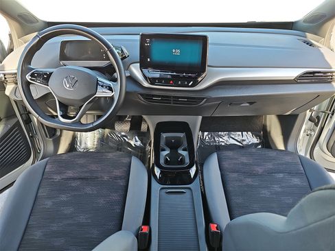 Certified 2022 Volkswagen ID.4 Pro image 9