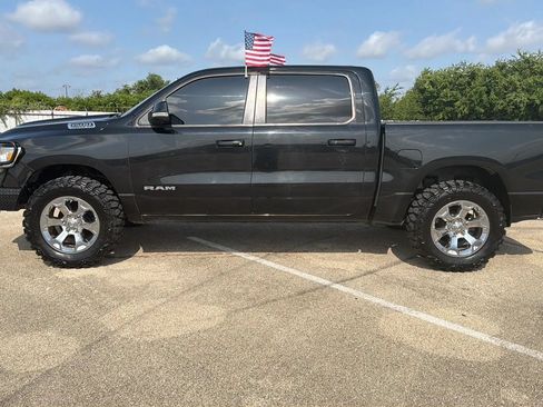Used 2020 RAM 1500 Lone Star AWD/4WD image 2