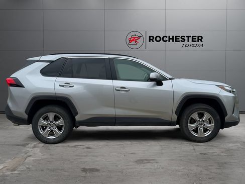 Certified 2025 Toyota RAV4 XLE AWD/4WD image 6