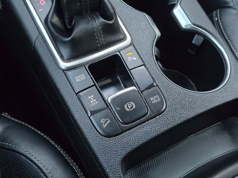 Used 2021 Kia Sportage EX w/ EX Technology Package image 21